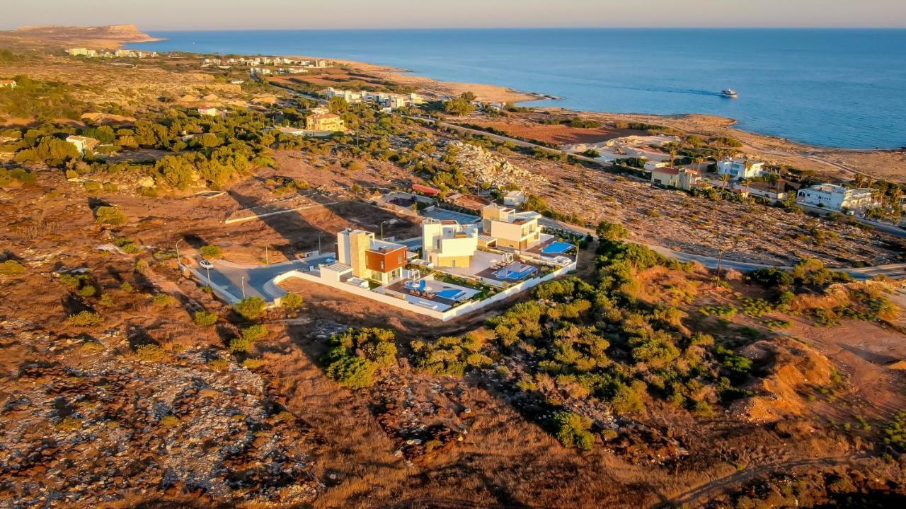 Love Bridge Seaview Villas Ayia Napa Bagian luar foto