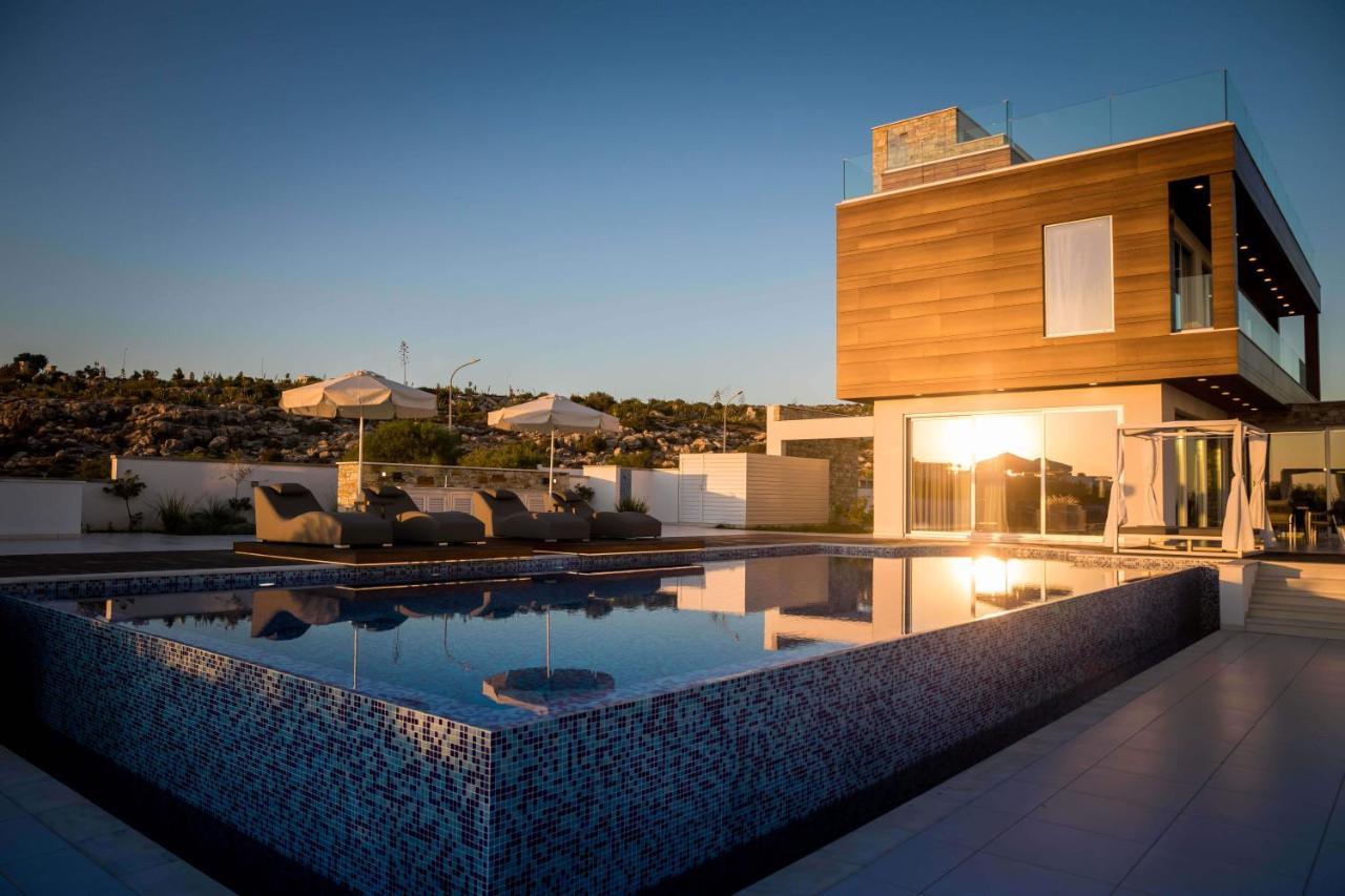 Love Bridge Seaview Villas Ayia Napa Bagian luar foto
