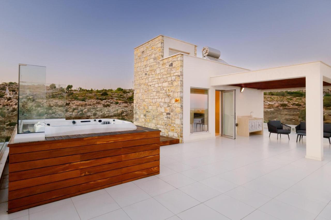 Love Bridge Seaview Villas Ayia Napa Bagian luar foto
